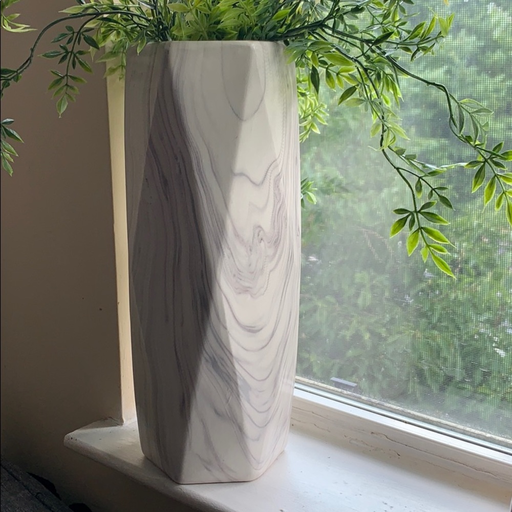 Faux marble vase